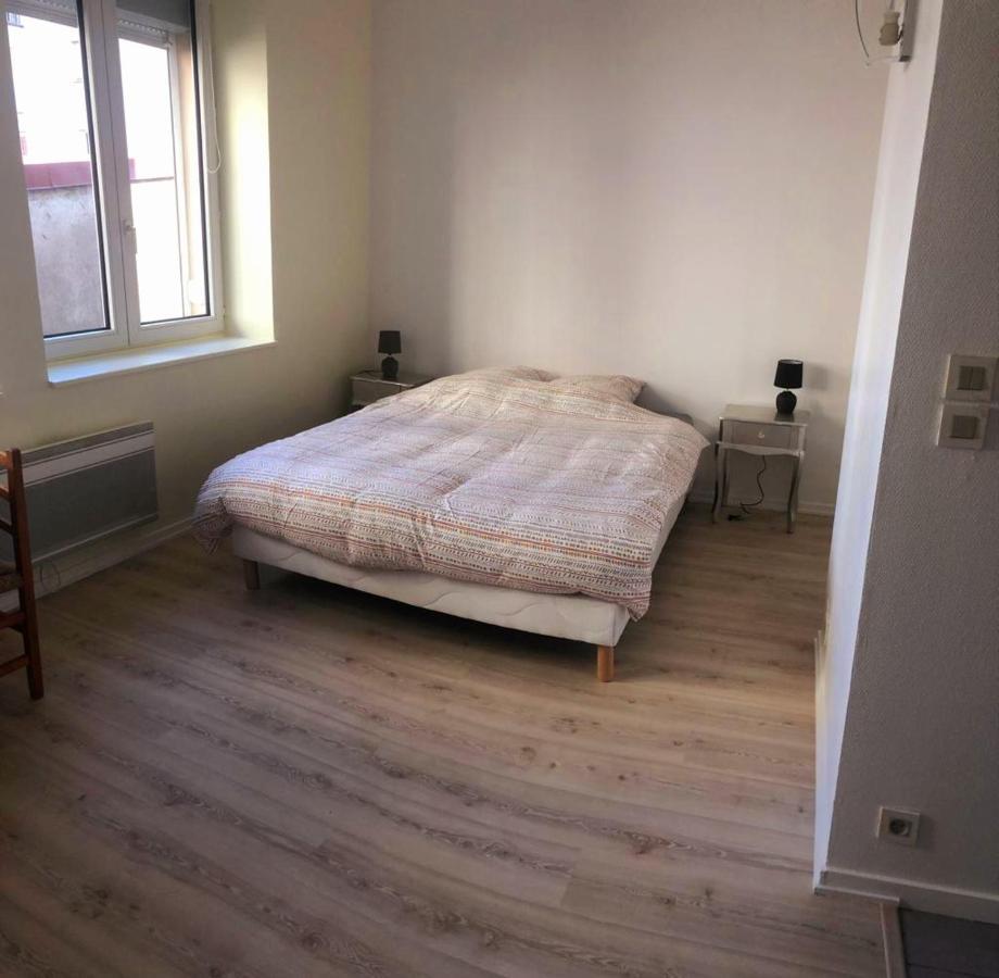 Le Comtois, studio au calme proche de la gare Besançon Esterno foto